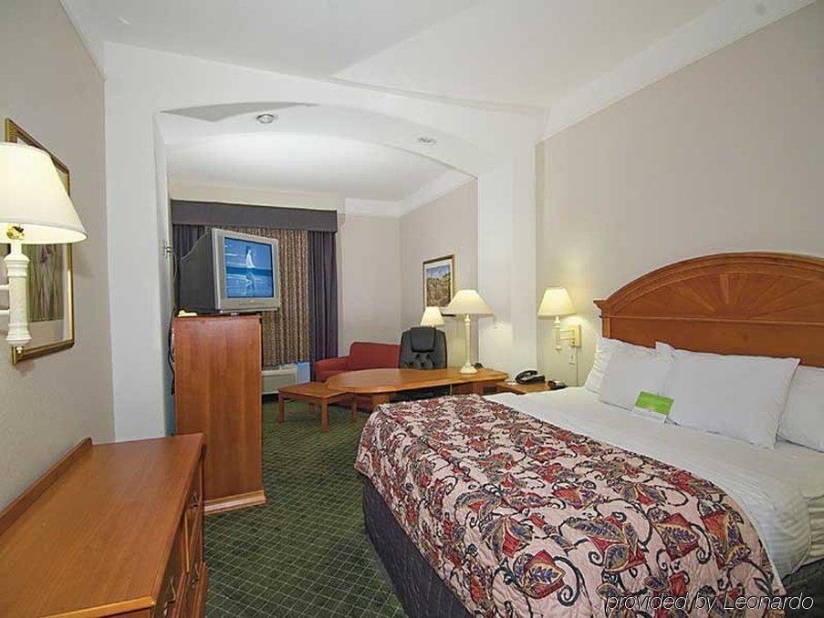 La Quinta By Wyndham San Antonio North Stone Oak Hotel Szoba fotó